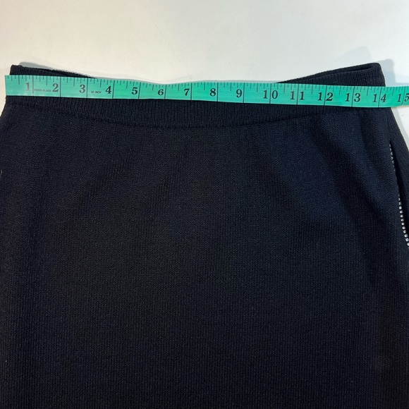 St. John Evening Rhinestone Zipper Stretch Skirt size 10 - Picture 11 of 12